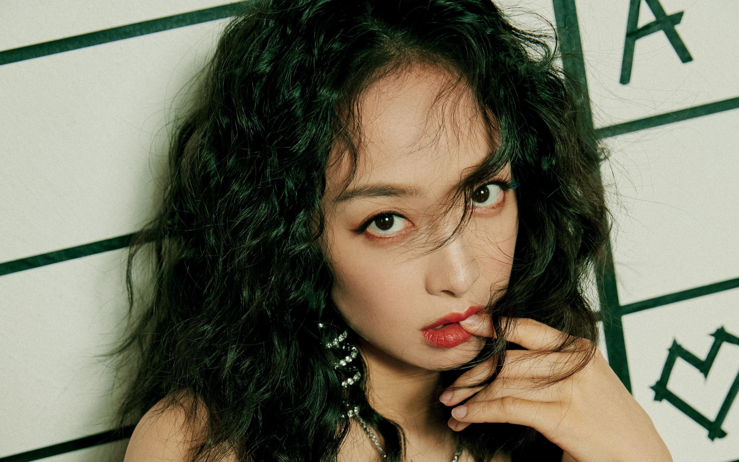 开云官方-_湖人激战连连，誓夺季后赛门票_，湖人比赛2021年