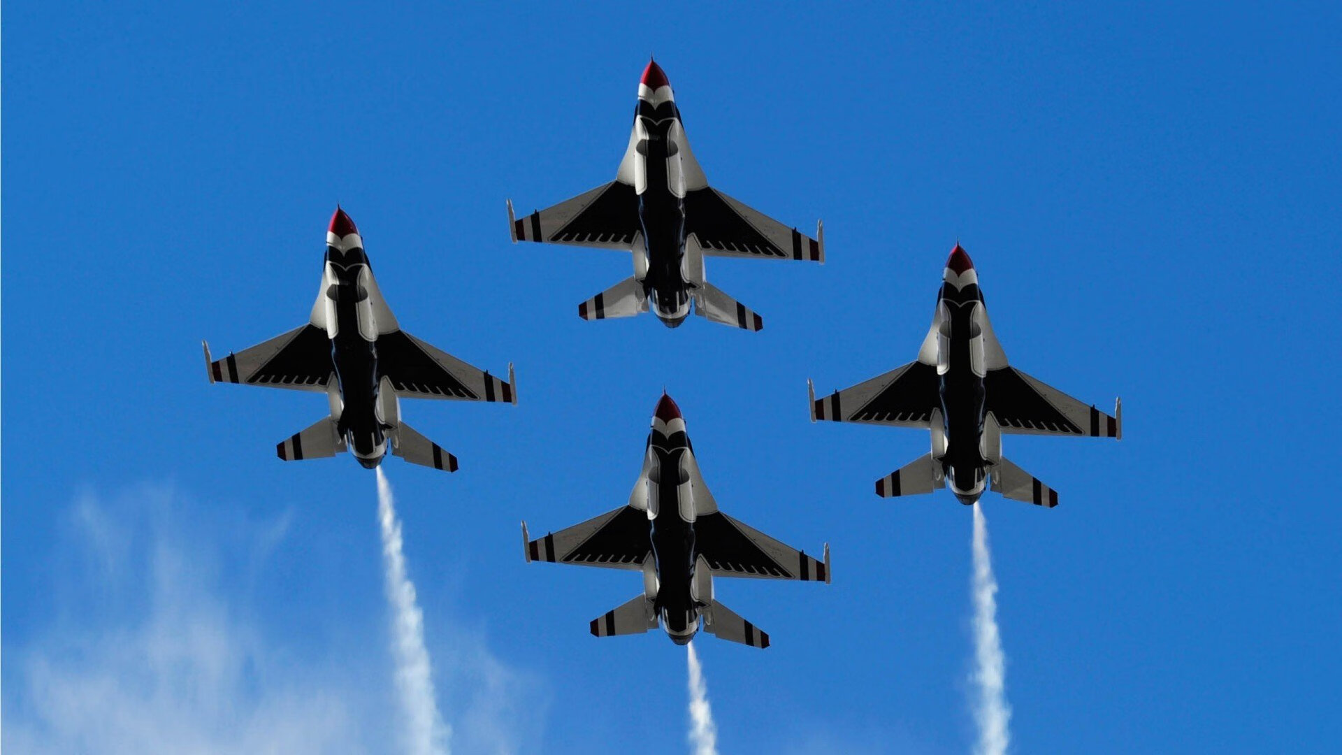 kaiyun开云·官方网站-主教练专栏：战术布局的胜负关键在哪？，战术技巧